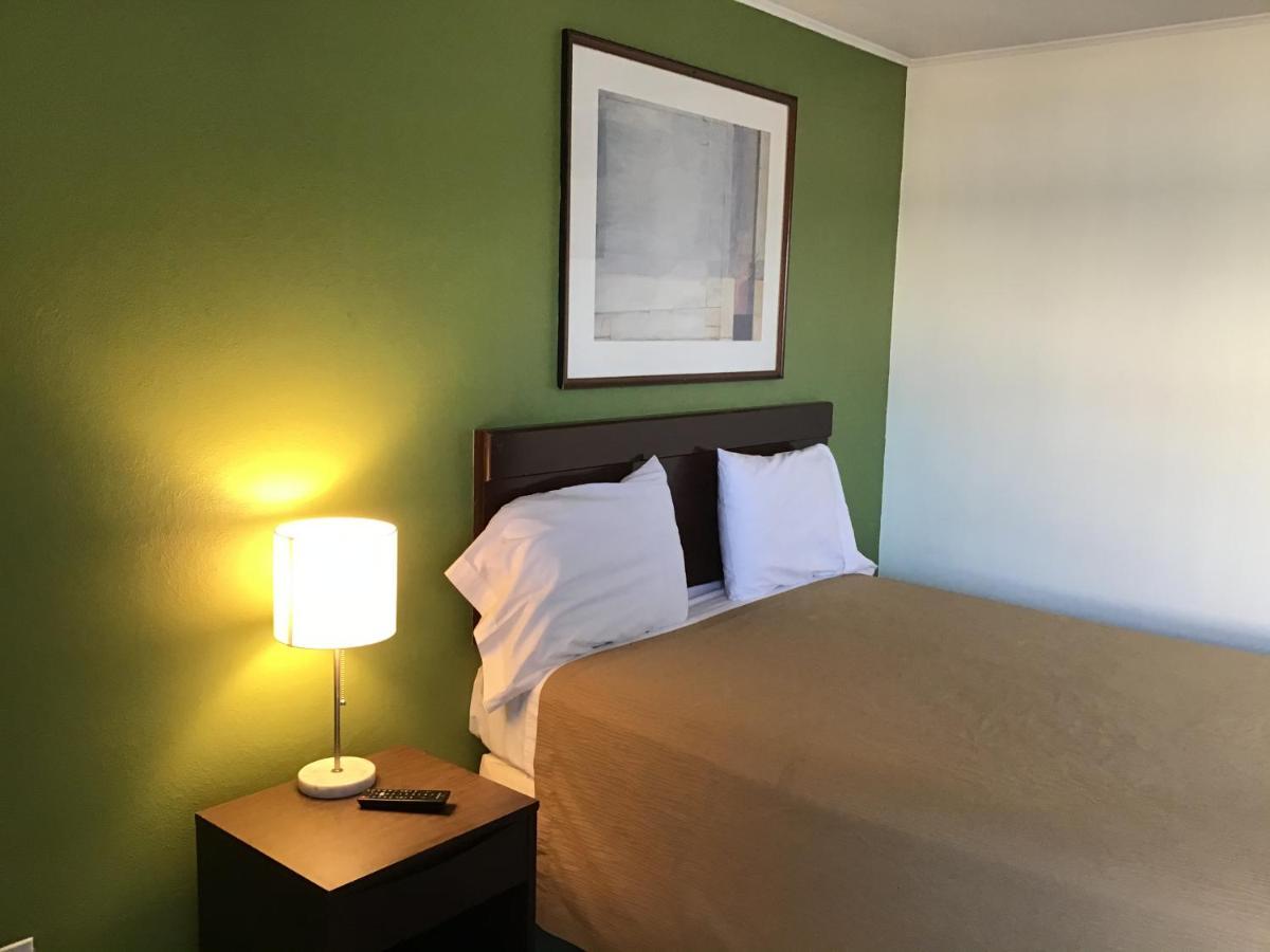 אוונסבורו Budget Inn Hotel מראה חיצוני תמונה